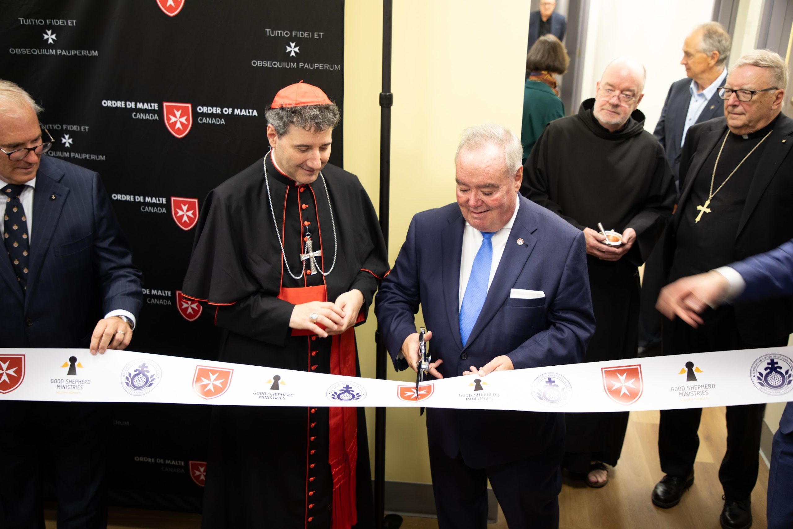 Grand Master at ribbon-cutting ceremony