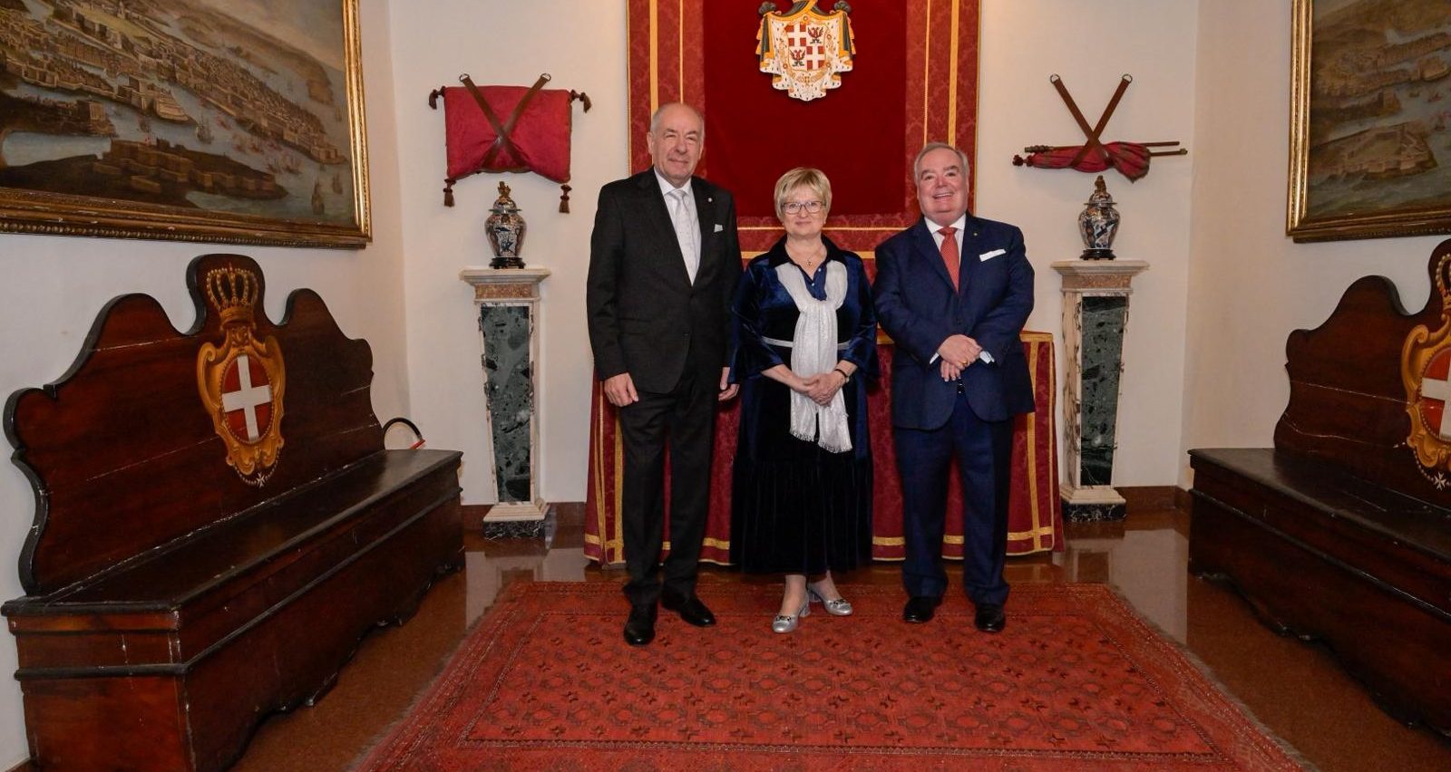 Courtesy visit by the President of the Republic to the Grand Master